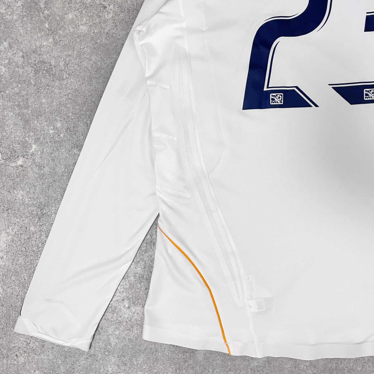 【正規選手支給品2007 adidas LA Galaxy home L/S Beckham #23】