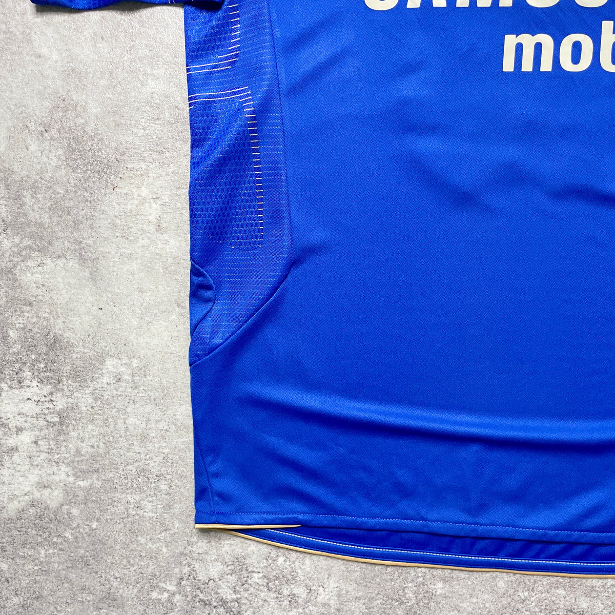 【正規品2005-2006 UMBRO Chelsea home ROBBEN #16】