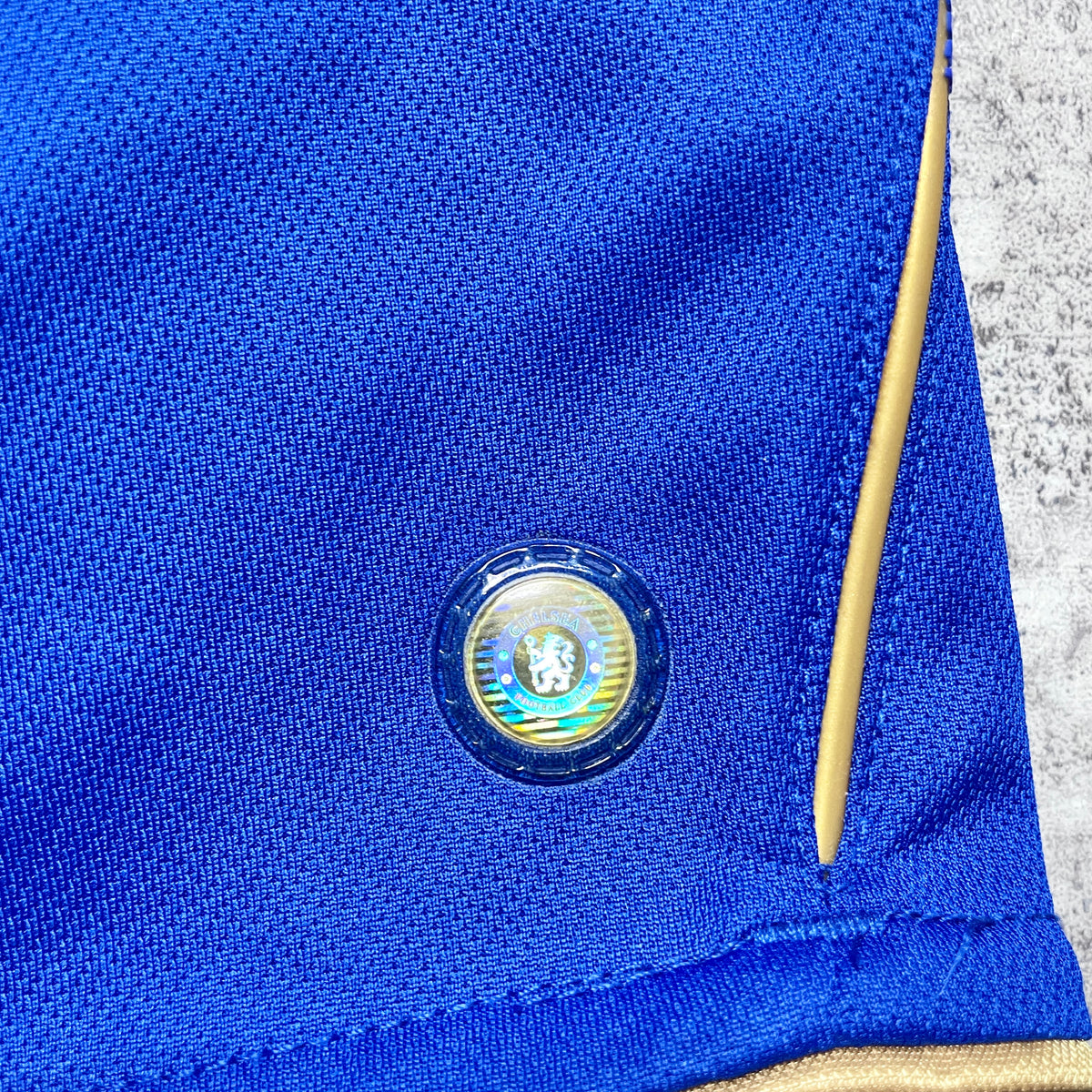 【正規品2005-2006 UMBRO Chelsea home ROBBEN #16】