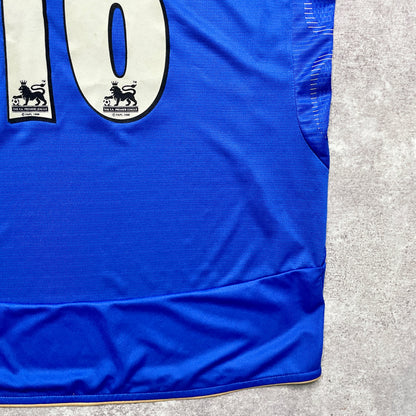 【正規品2005-2006 UMBRO Chelsea home ROBBEN #16】
