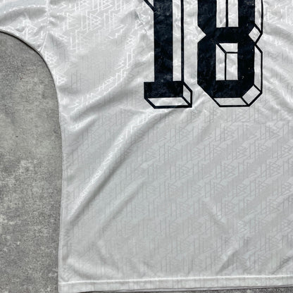 【正規品1994-1996 adidas Germany home KLINSMANN #18】