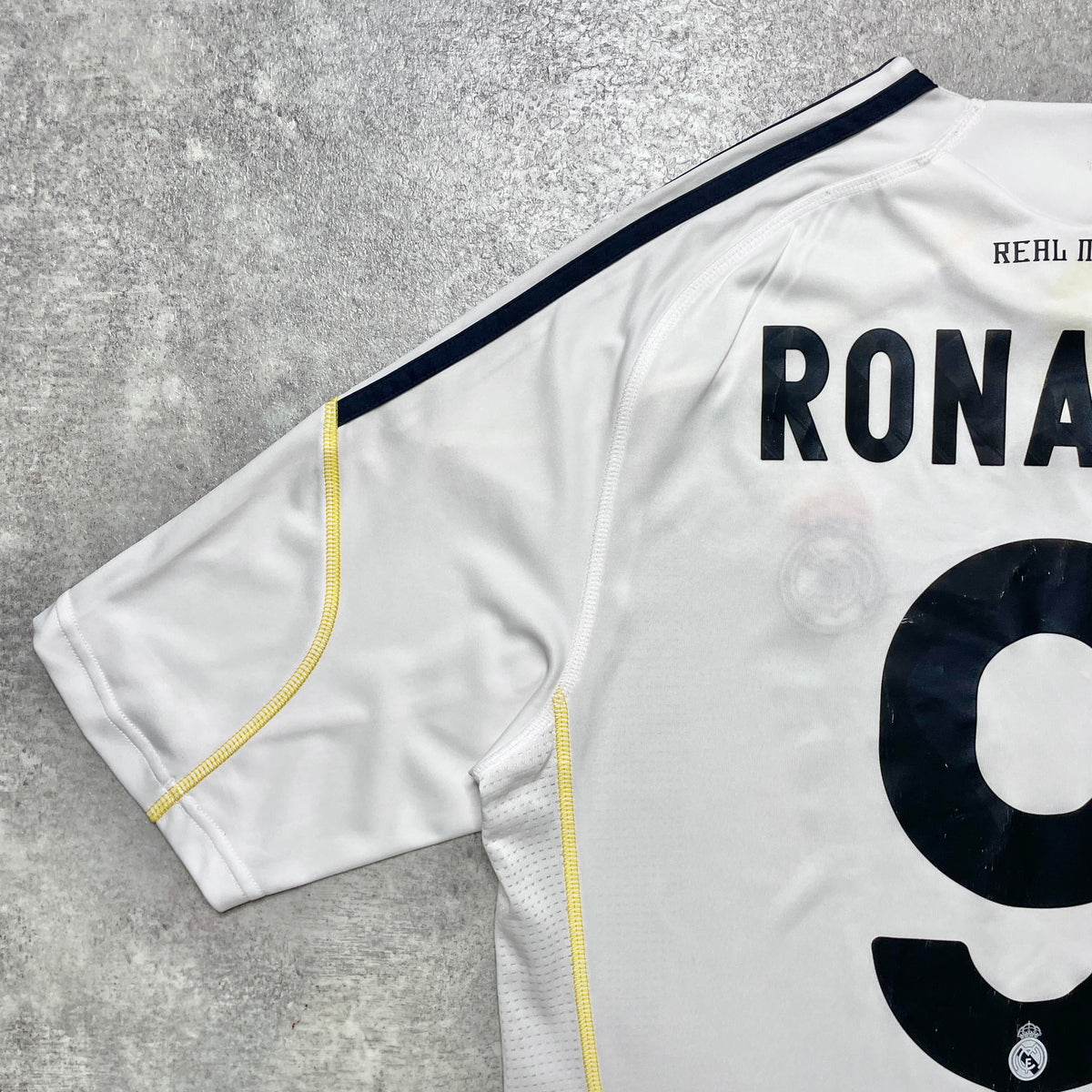 【正規品2009-2010 adidas Real Madrid home RONALDO #9】