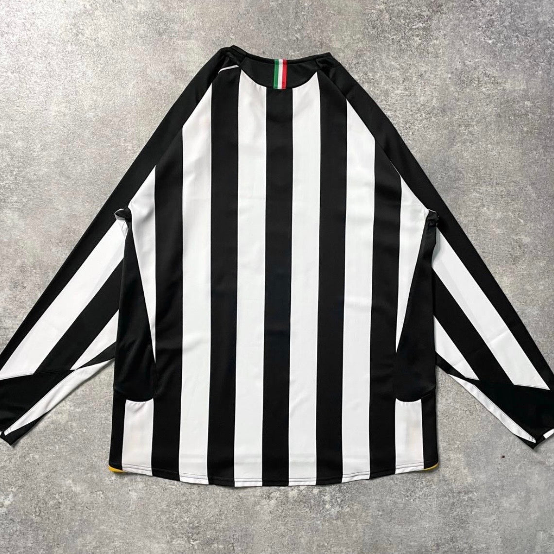 【正規品2005-2006 NIKE Juventus home L/S NEDVED #11】
