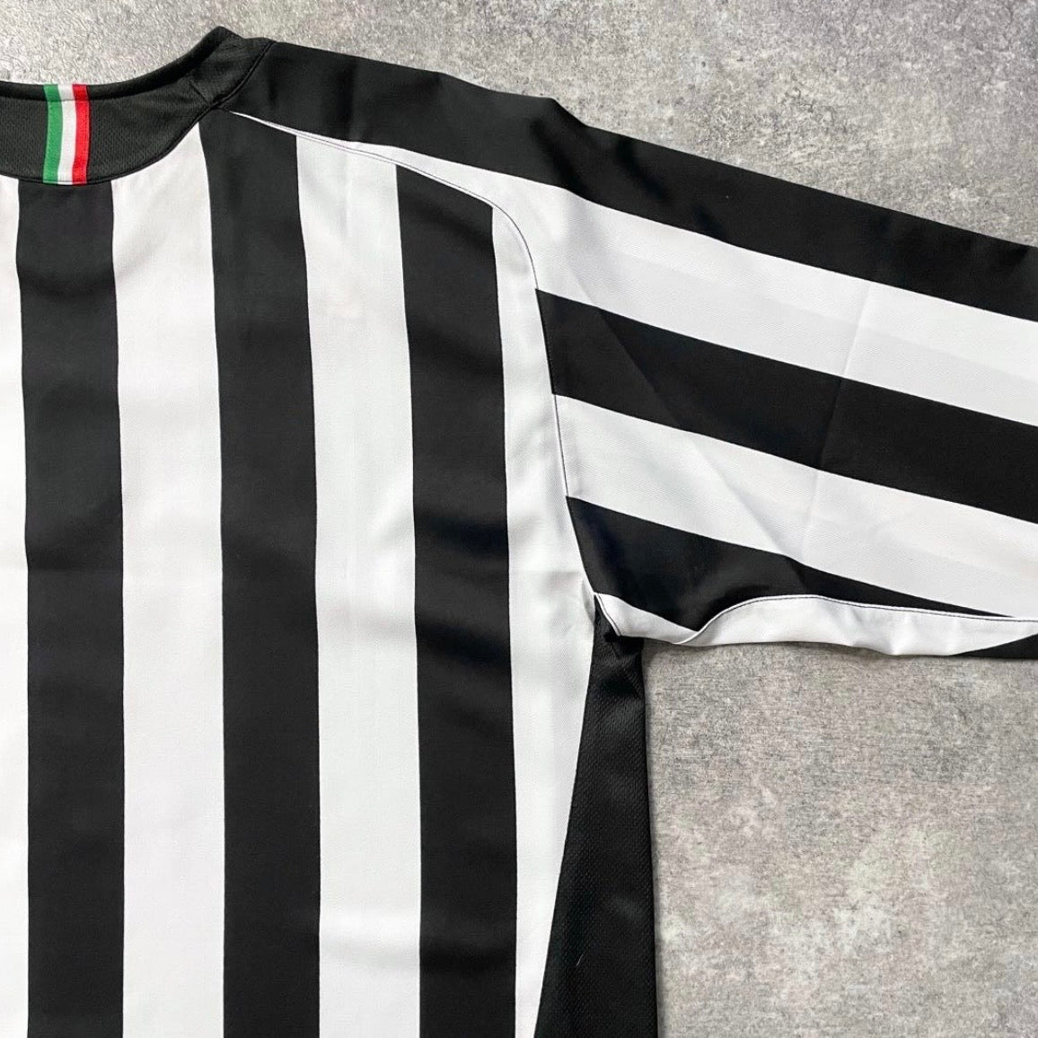 【正規品2005-2006 NIKE Juventus home L/S NEDVED #11】