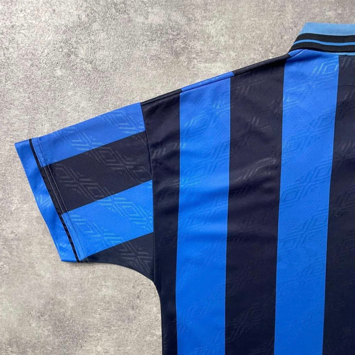 【正規品1994-1995 UMBRO Inter home shirt】