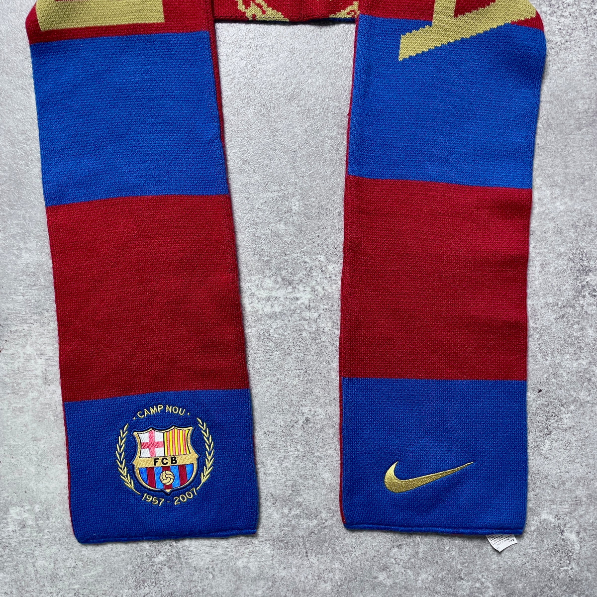 【正規品2007-2008 NIKE Barcelona football scarf】
