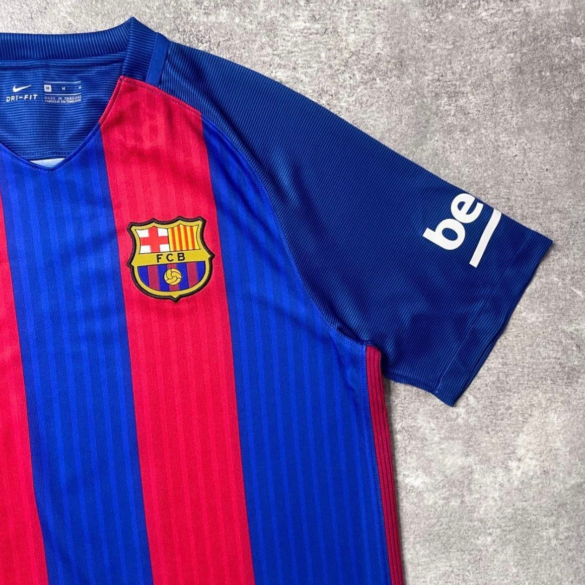 【正規品2016-2017 NIKE Barcelona home Messi #10】