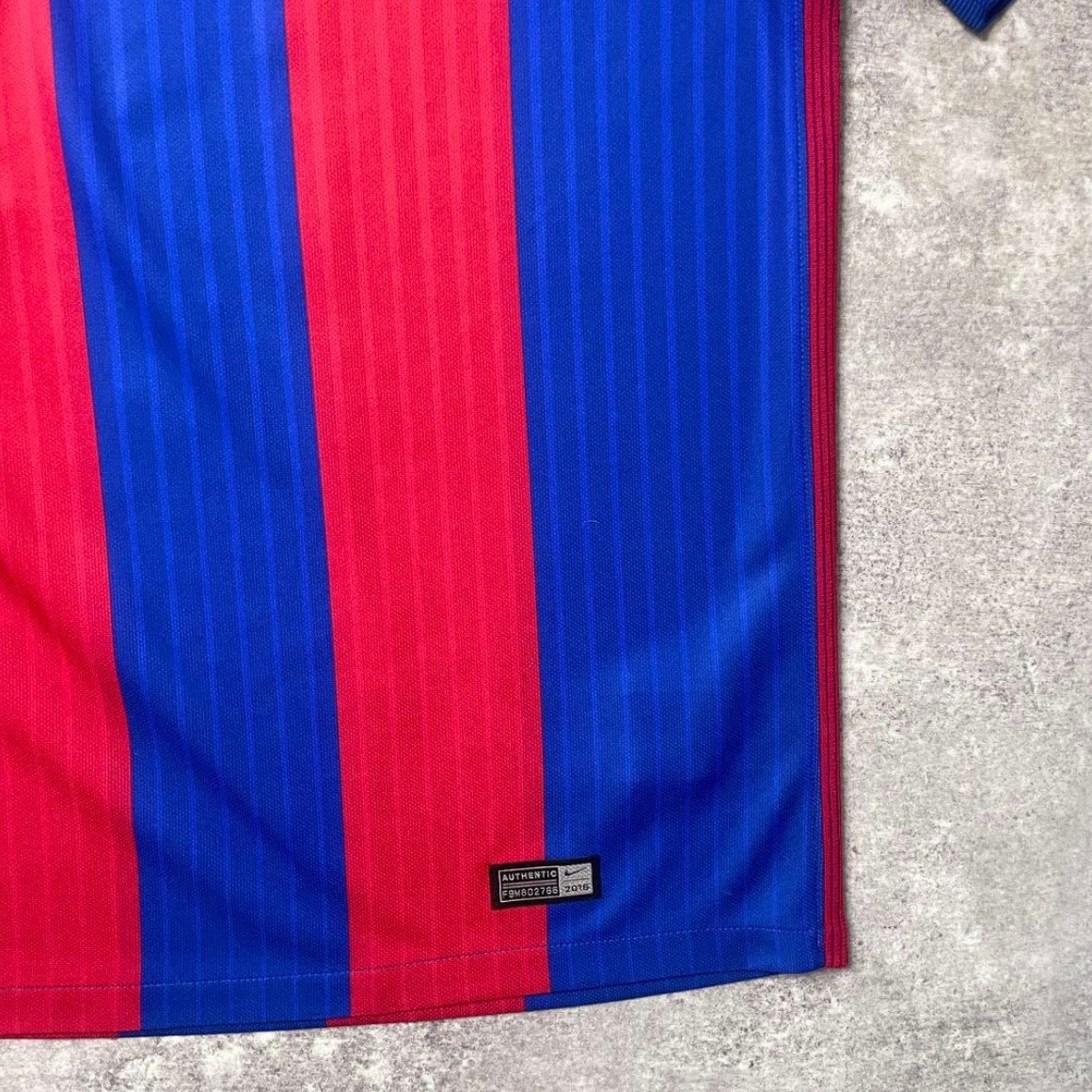 【正規品2016-2017 NIKE Barcelona home Messi #10】