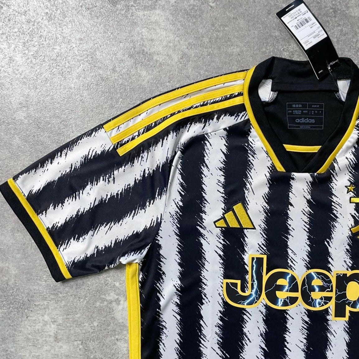 【BNWT正規品2023-2024 adidas Juventus home shirt】