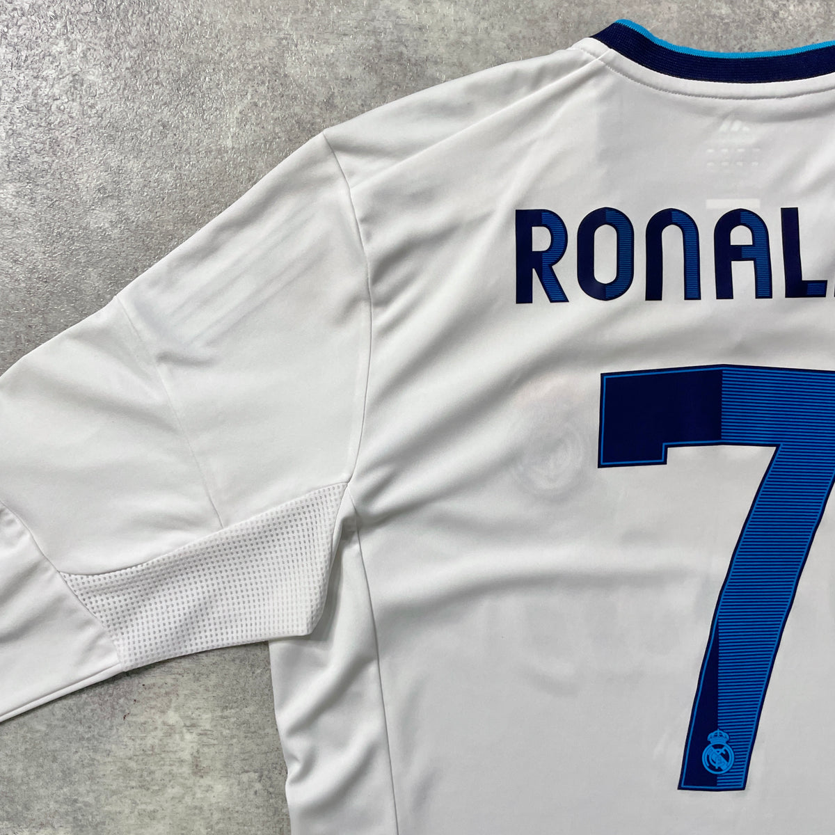 【正規品2012-2013 adidas Real Madrid home L/S 110th Ronaldo #7】
