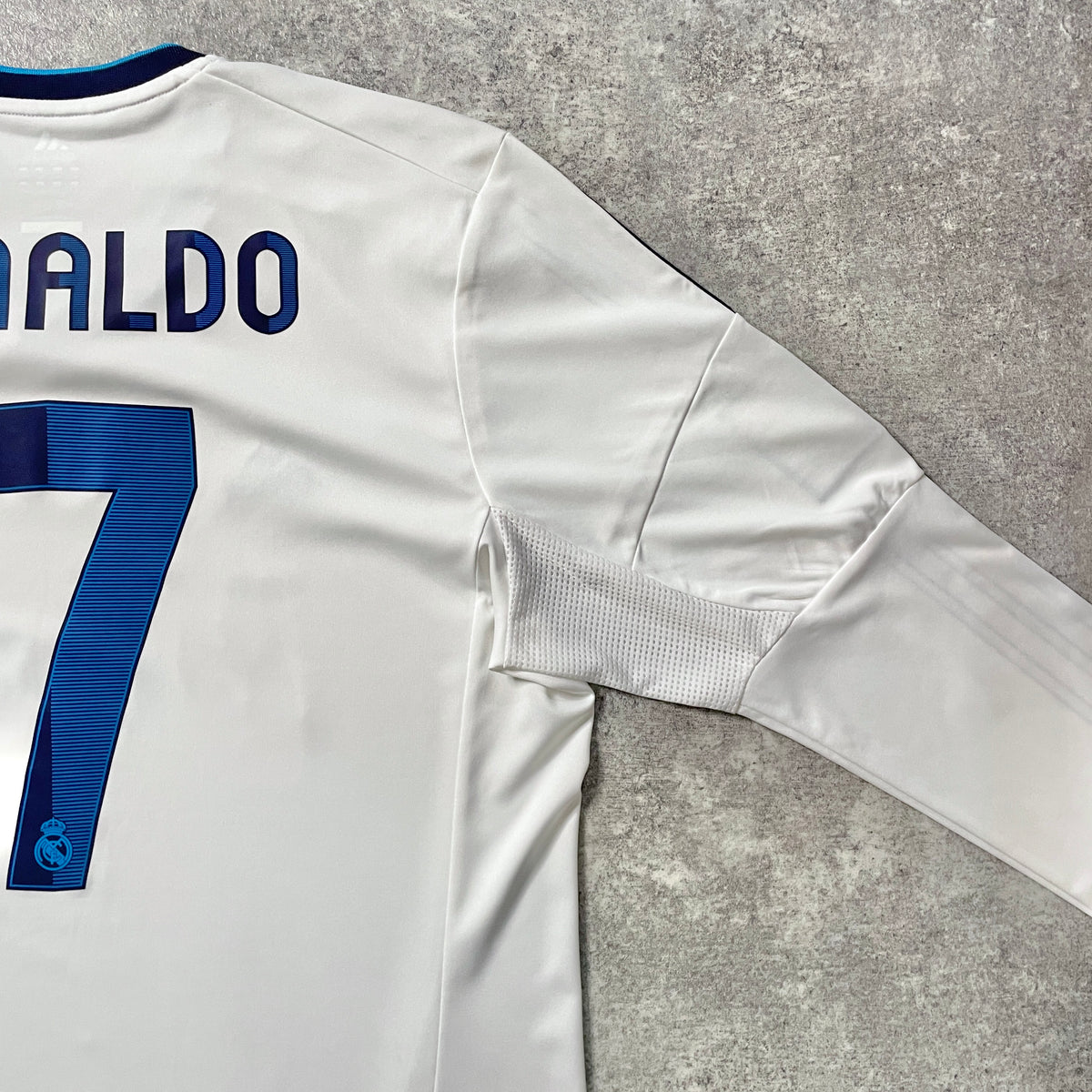 【正規品2012-2013 adidas Real Madrid home L/S 110th Ronaldo #7】