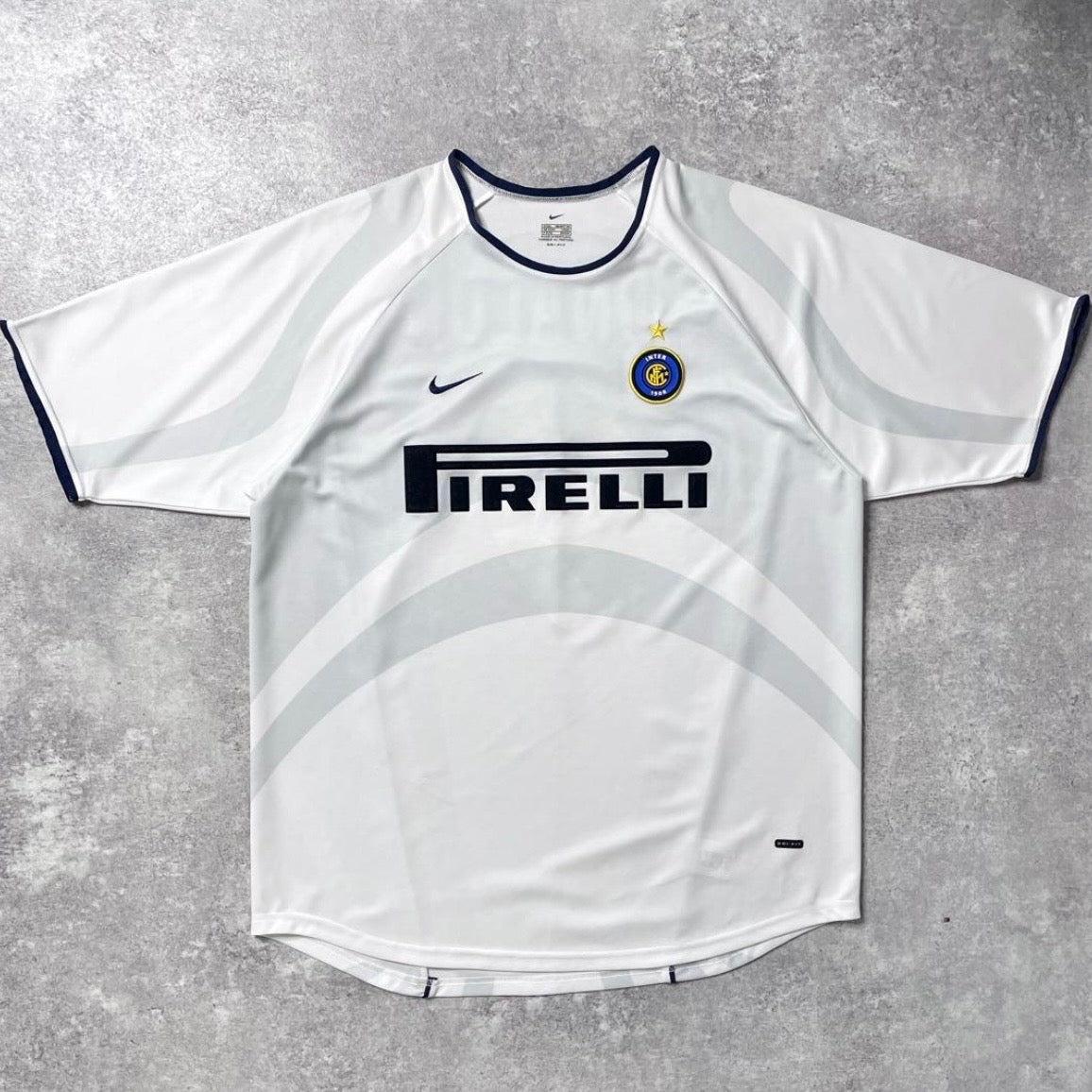 【正規品2001-2002 NIKE Inter away Ronaldo #9】
