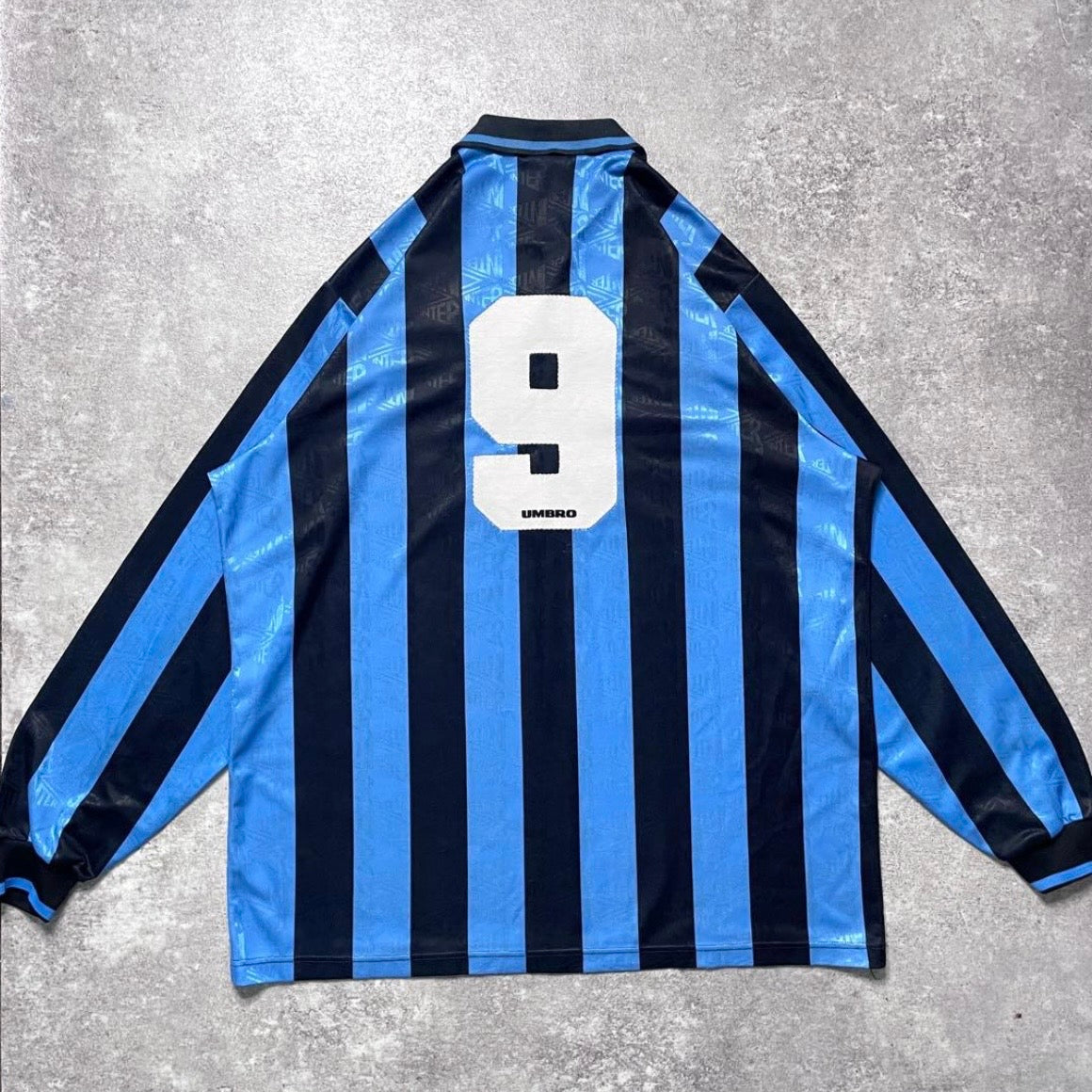 【正規選手支給実使用品1992-1993 Umbro Inter home L/S #9】