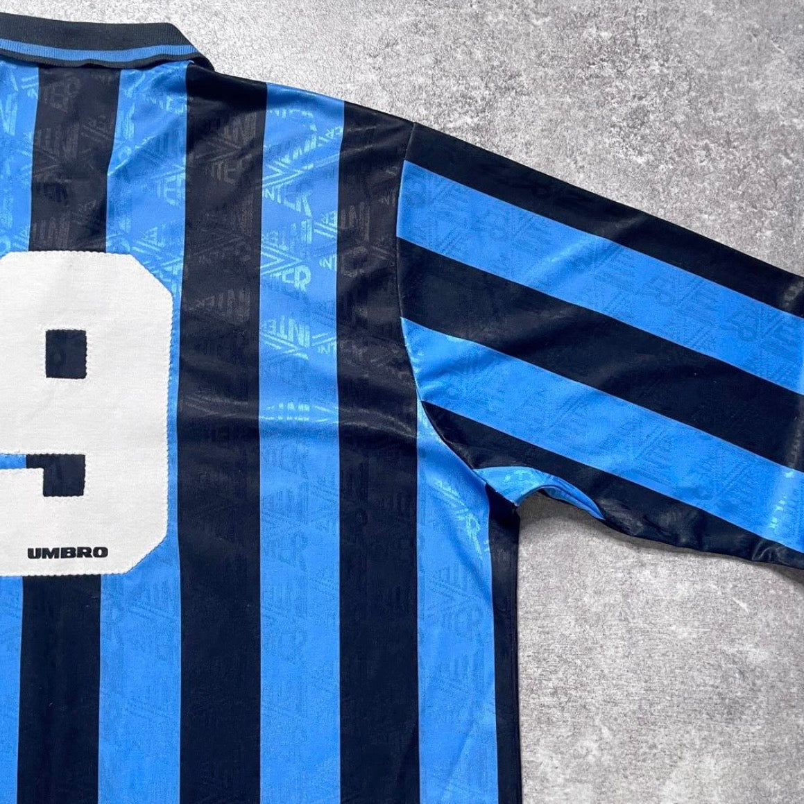 【正規選手支給実使用品1992-1993 Umbro Inter home L/S #9】