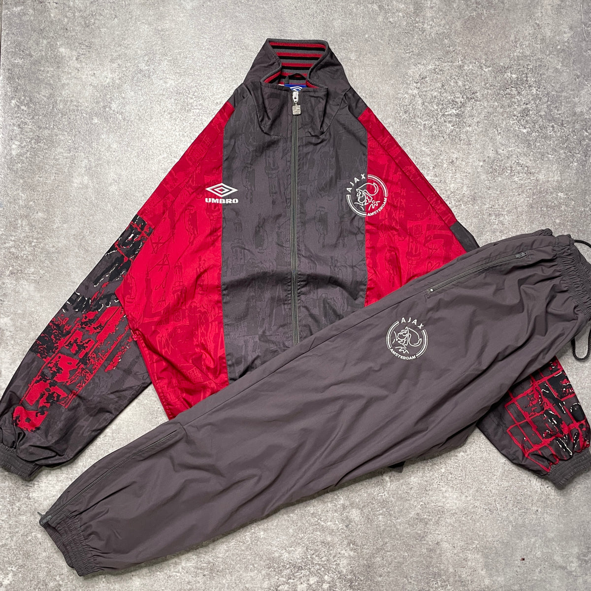【正規品1996-1997 UMBRO Ajax nylon track suits】