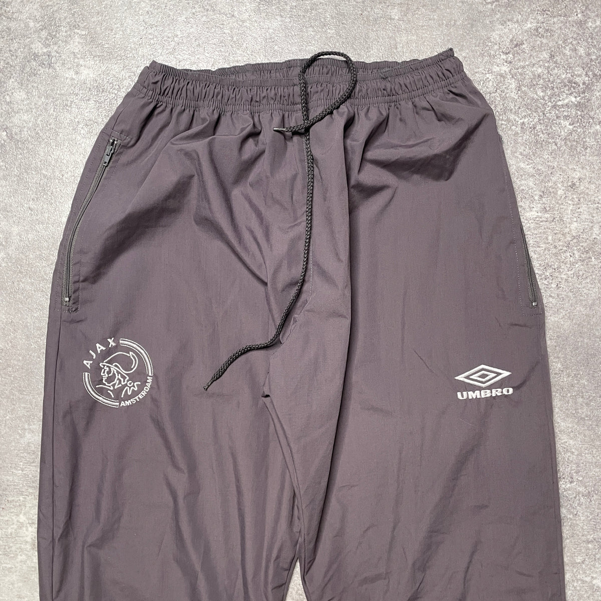 【正規品1996-1997 UMBRO Ajax nylon track suits】