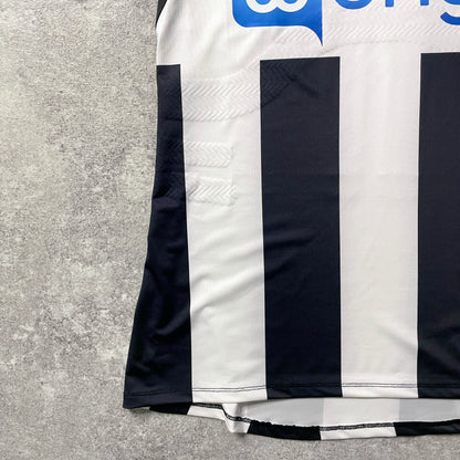 【正規選手支給品2016-2017 PUMA Newcastle United home shirt】