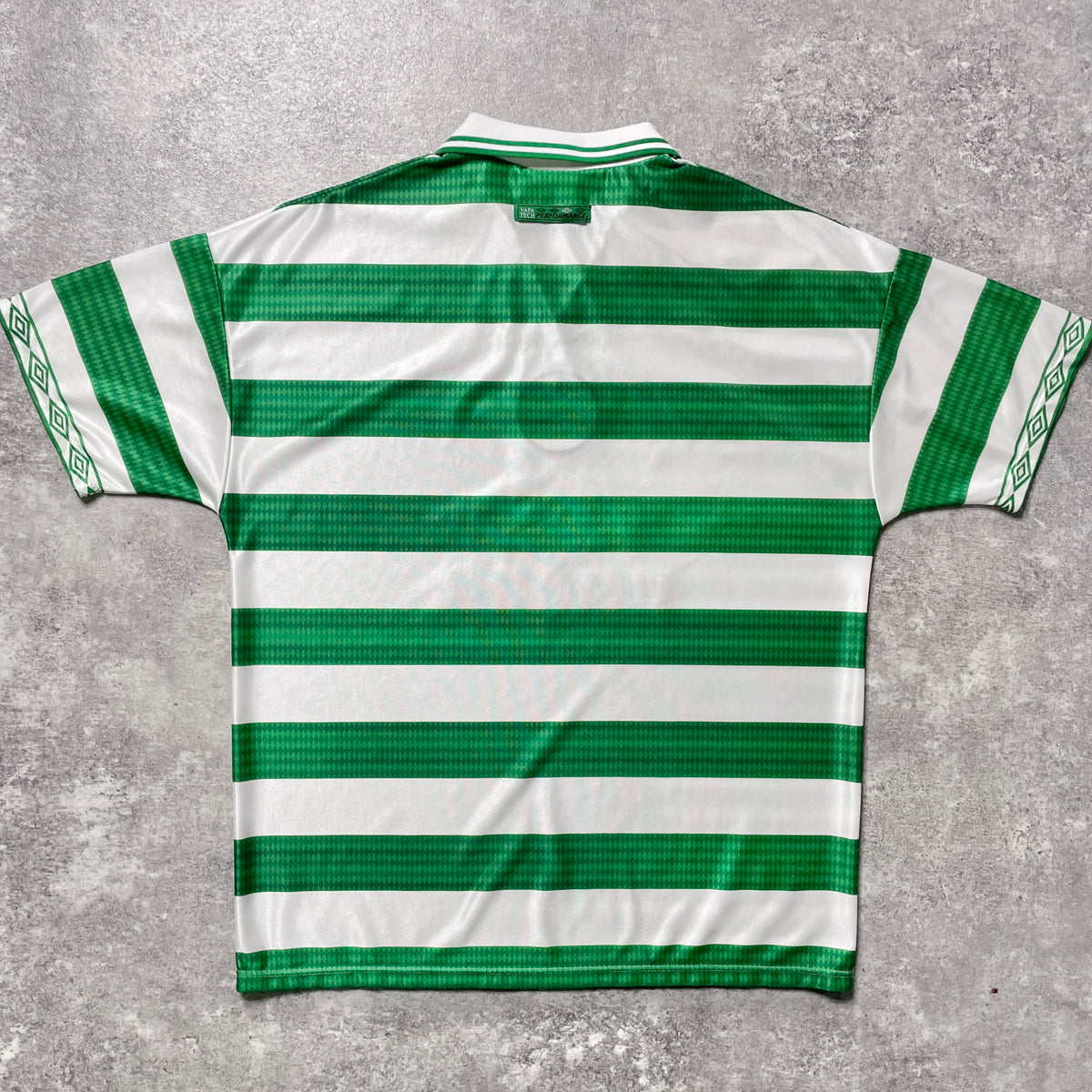 【正規品1997-1999 UMBRO Celtic Home shirt】