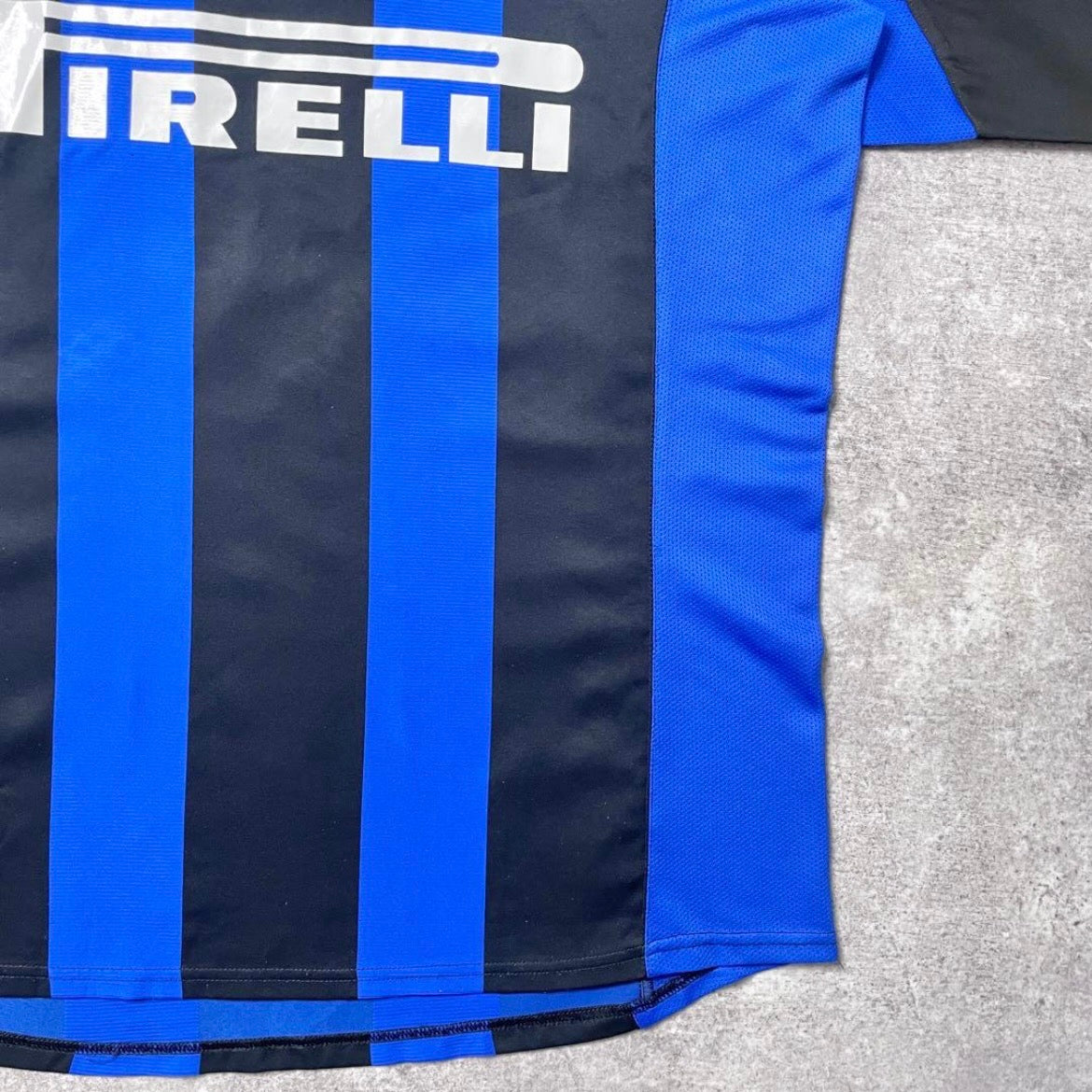 【正規品2004-2005 NIKE Inter Milan home ADRIANO #10】