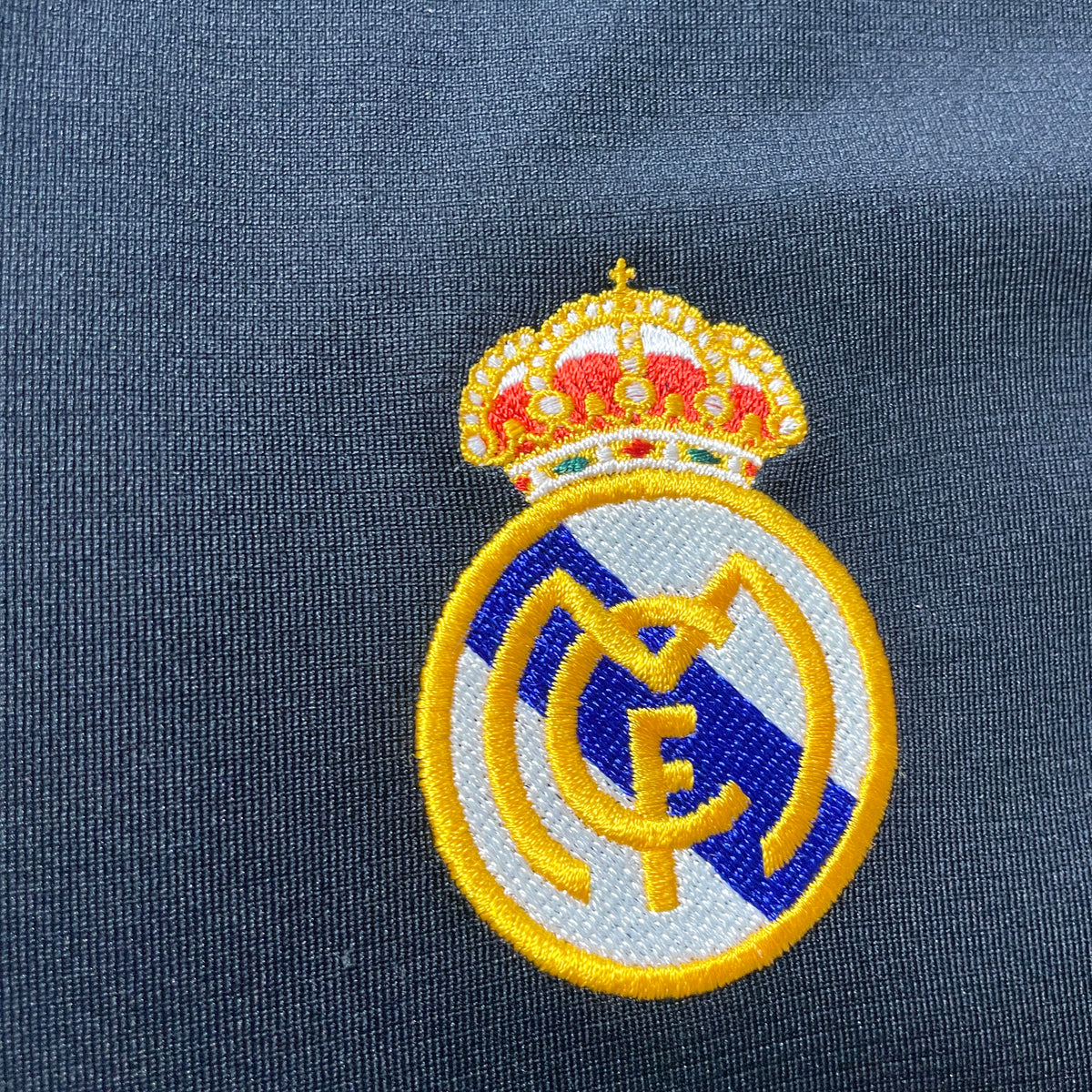 【正規品2001-2002 adidas Real Madrid away L/S ZIDANE #5】