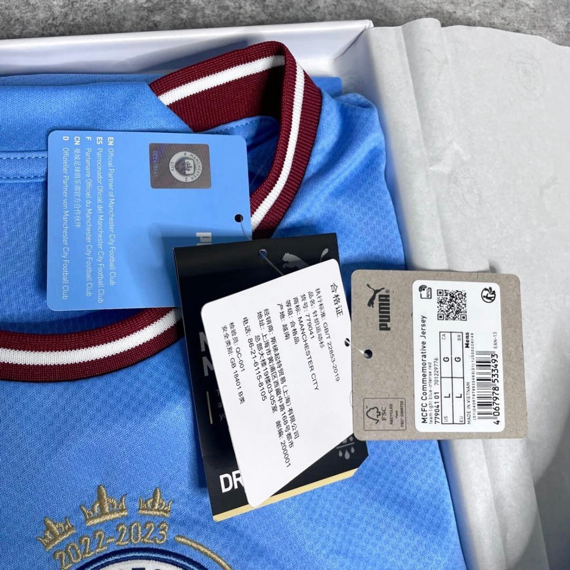 【BNWT正規品2022-2023 PUMA Manchester City home treble anniversary shirt】