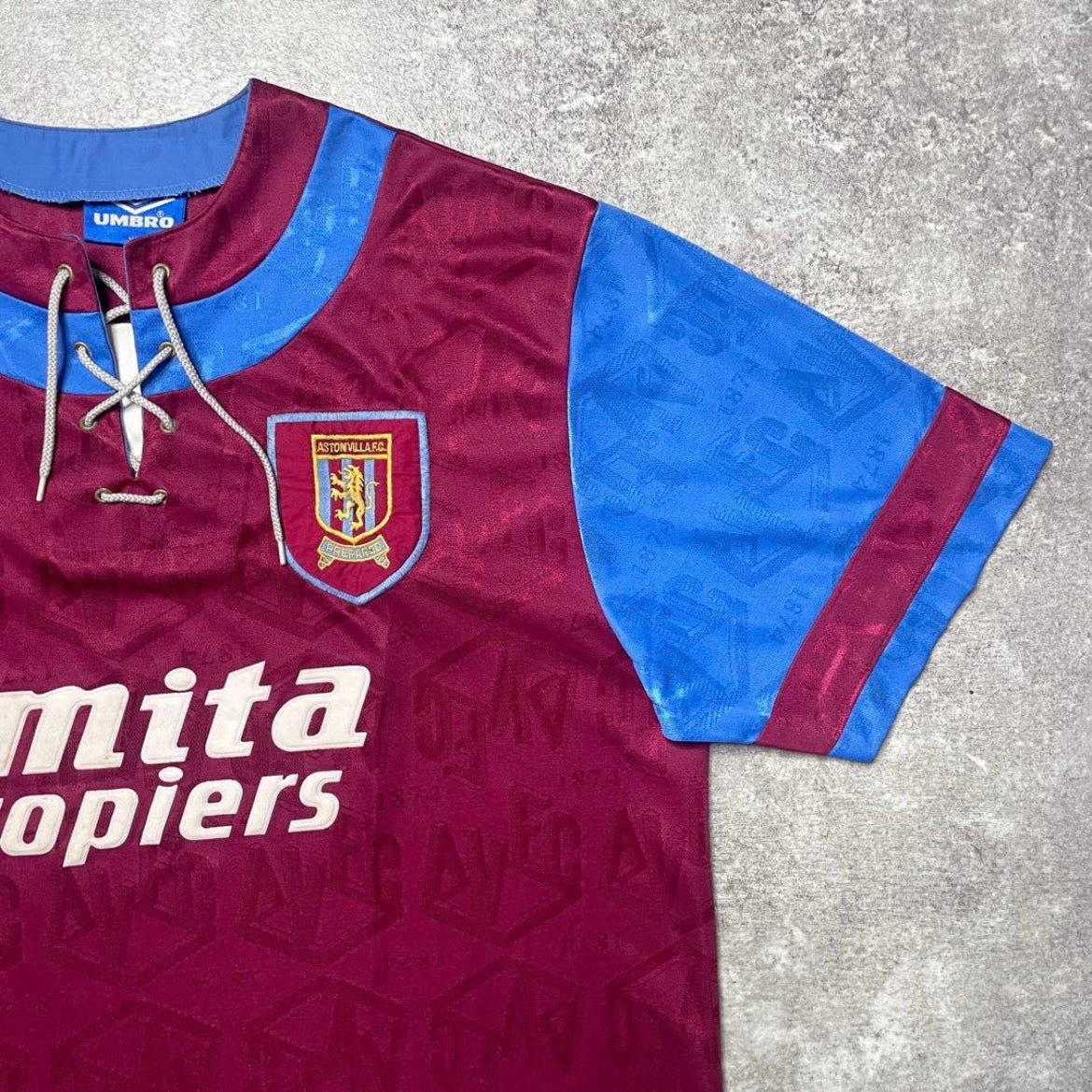 【正規品1992-1993 Umbro Aston Villa home shirt】