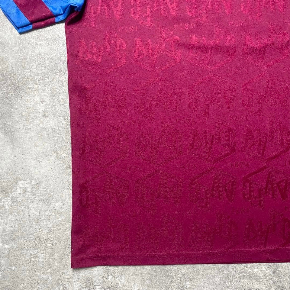 【正規品1992-1993 Umbro Aston Villa home shirt】