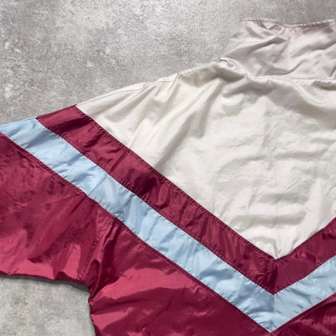 【正規品1990-1992 BUKTA Sevilla nylon trackjacket】