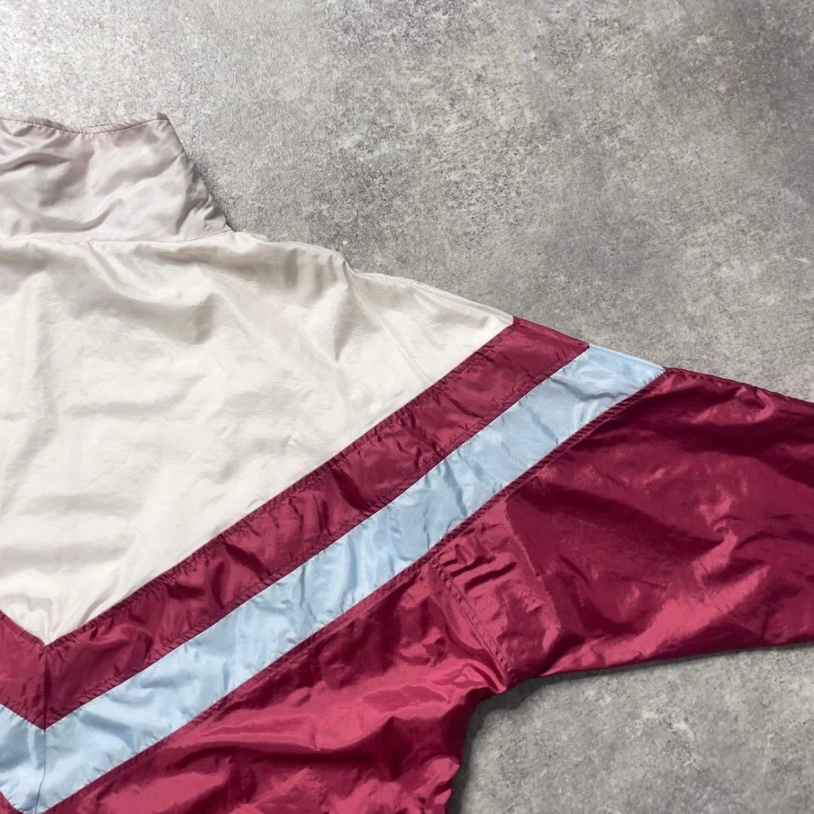 【正規品1990-1992 BUKTA Sevilla nylon trackjacket】