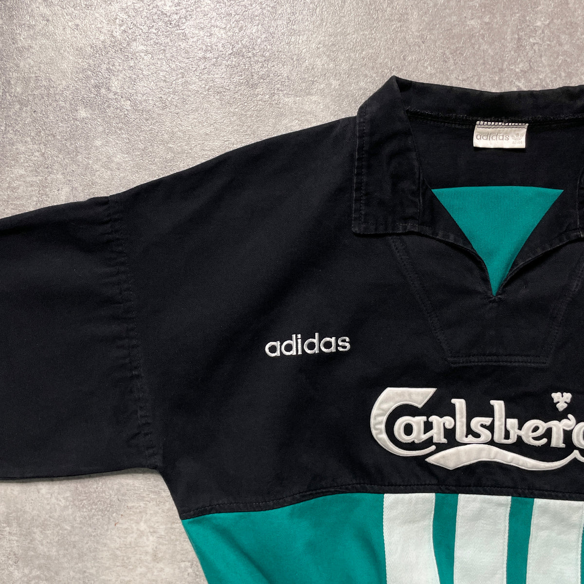 【正規品1993-1995 adidas Liverpool drill top】