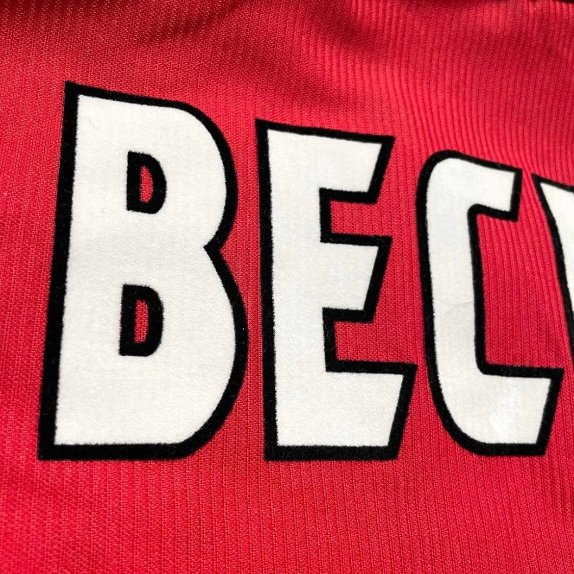 【正規品1998-1999 UMBRO Manchester United home treble Beckham#7】