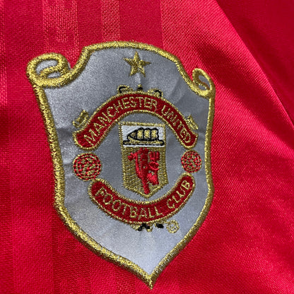 【正規品1998-1999 UMBRO Manchester United UCL home Beckham #7】