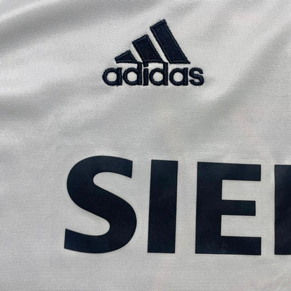 【正規品2004-2005 adidas Real Madrid home Beckham #23】