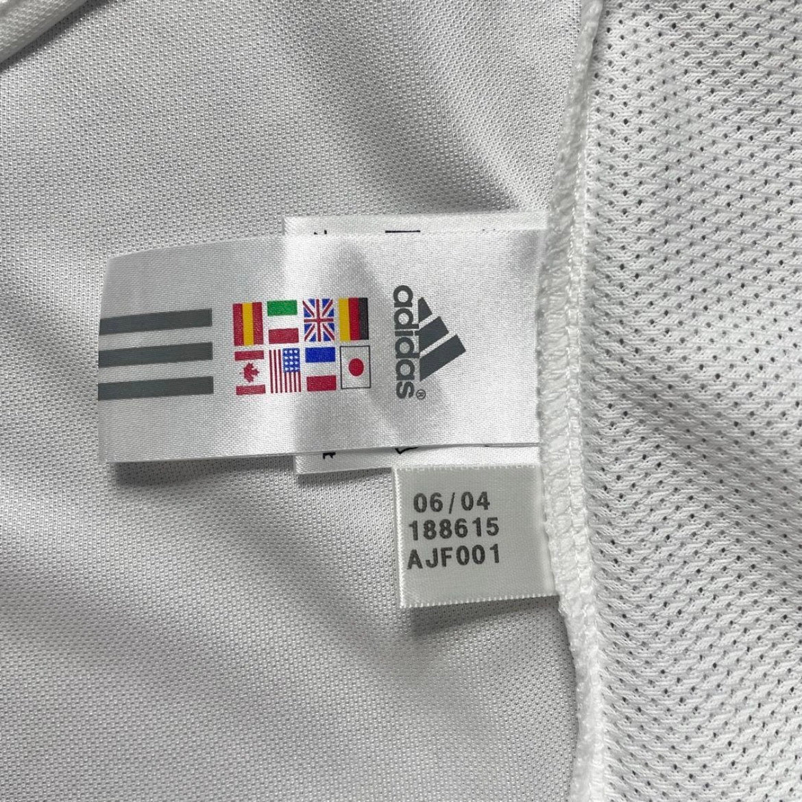 【正規品2004-2005 adidas Real Madrid home Beckham #23】