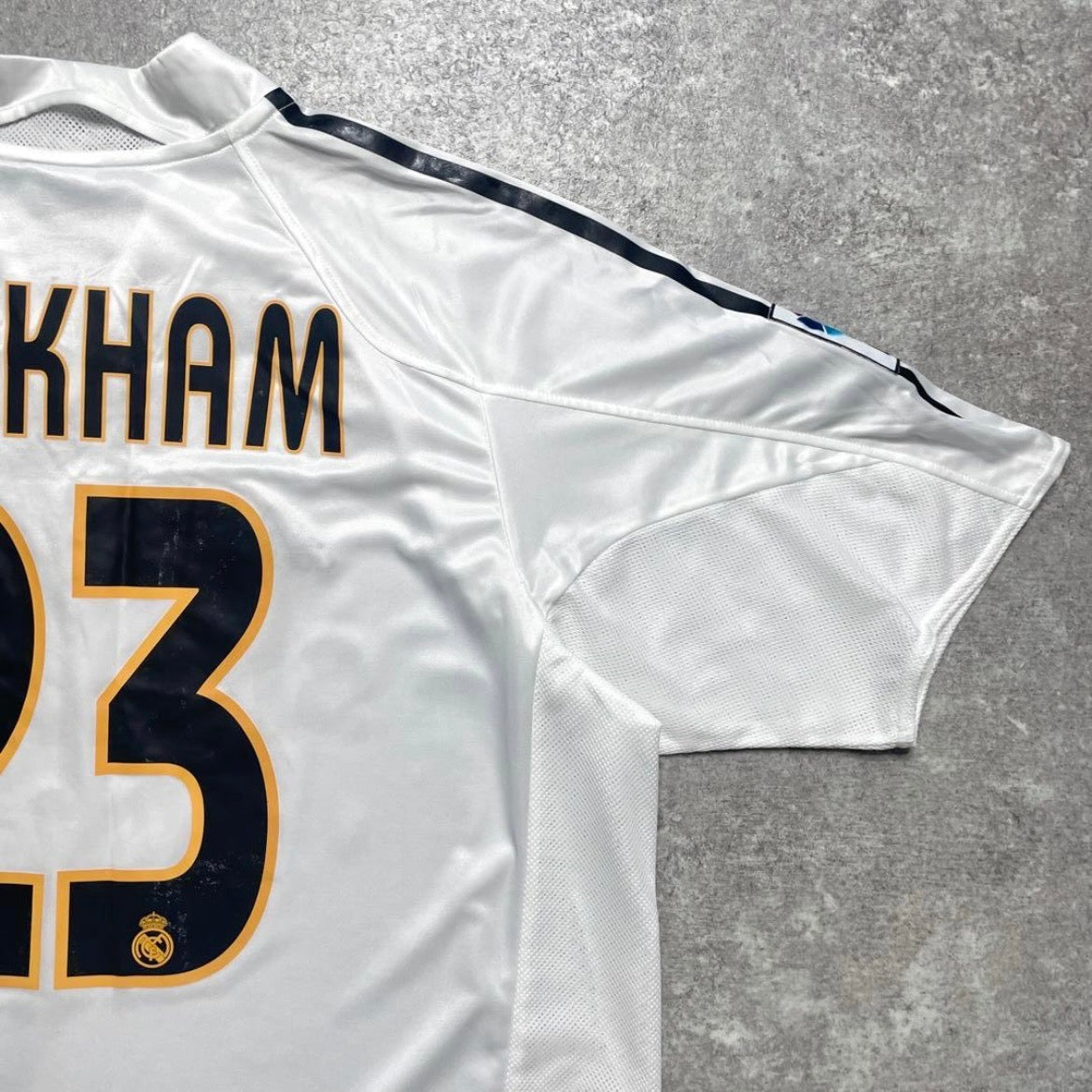 【正規品2004-2005 adidas Real Madrid home Beckham #23】