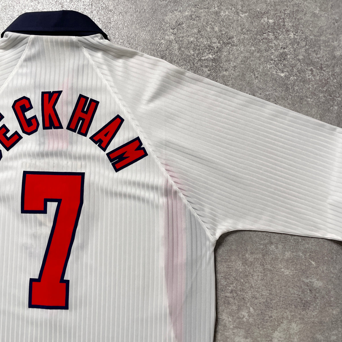 【正規選手支給品1998 UMBRO France World Cup England home L/S Beckham #7】