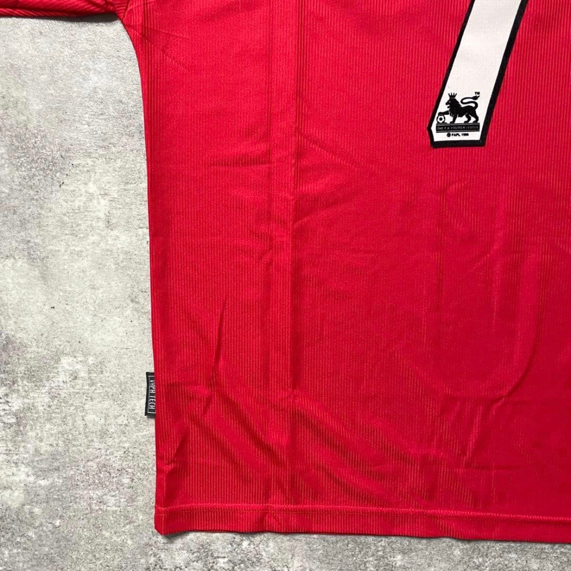 【BNWT正規品1998-2000 UMBRO Manchester United home L/S BECKHAM #7】
