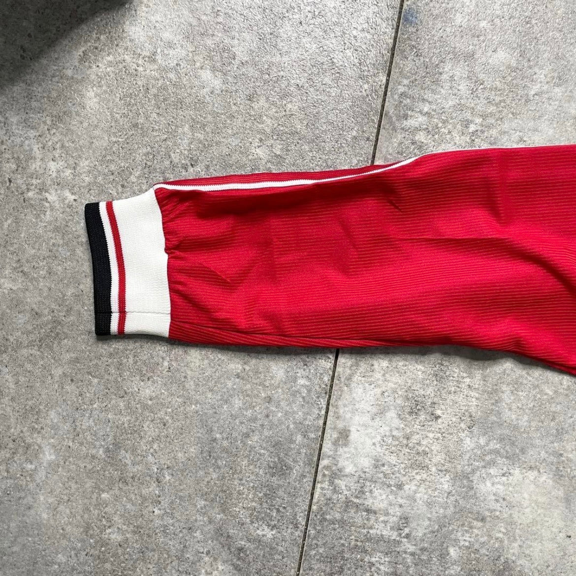 【BNWT正規品1998-2000 UMBRO Manchester United home L/S BECKHAM #7】