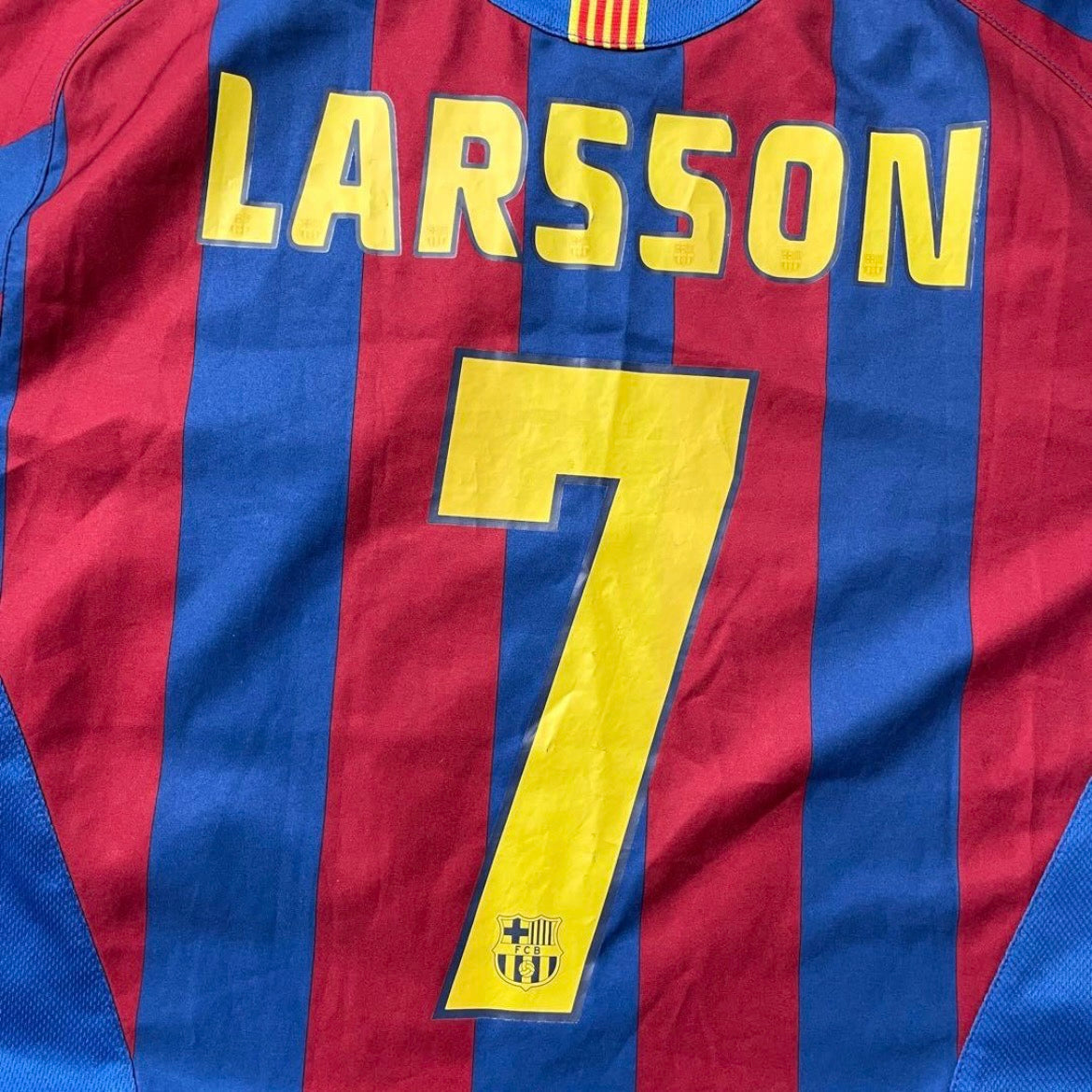 【正規品2005-2006 NIKE Barcelona home L/S LARSSON #7】