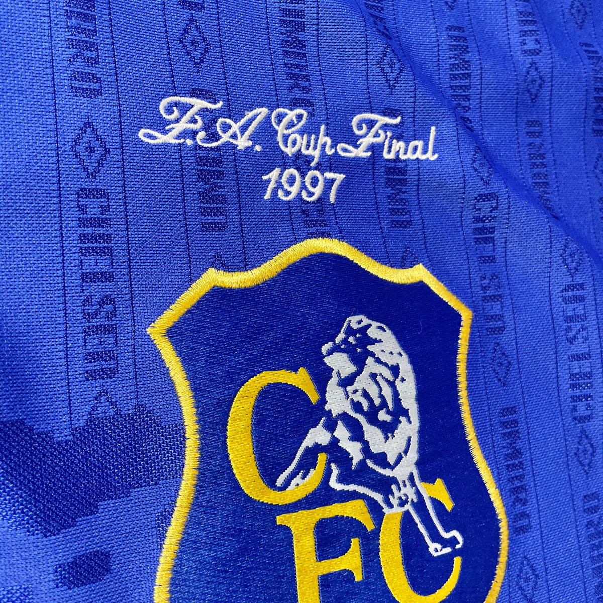 【正規品1995-1997 UMBRO Chelsea home 1997 FA CUP FINAL GULLIT #4】