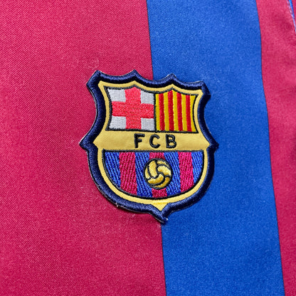 【正規品2005-2006 NIKE Barcelona home MESSI #19】