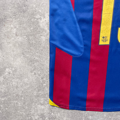 【正規品2005-2006 NIKE Barcelona home MESSI #19】