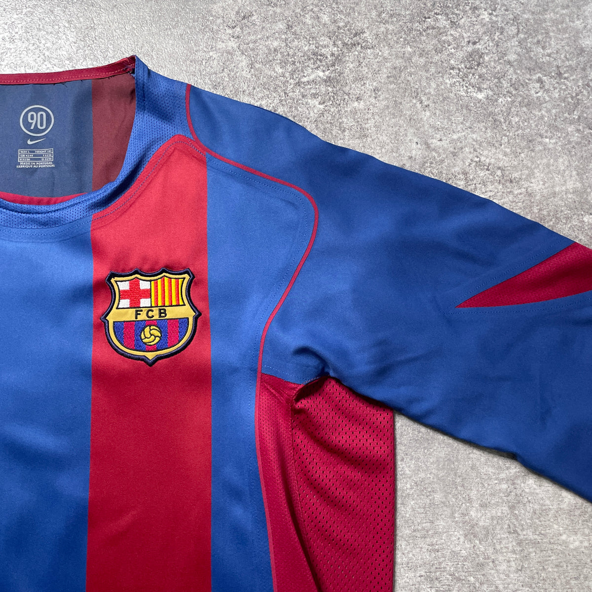 【正規選手支給品2004-2005 NIKE Barcelona home L/S PUYOL #5】