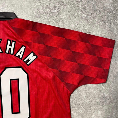 【正規品1996-1998 UMBRO Manchester United Home Beckham #10