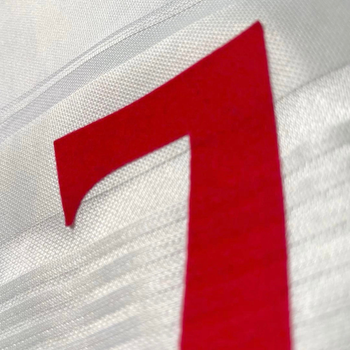 【正規品1999-2001 Umbro England home Beckham #7】