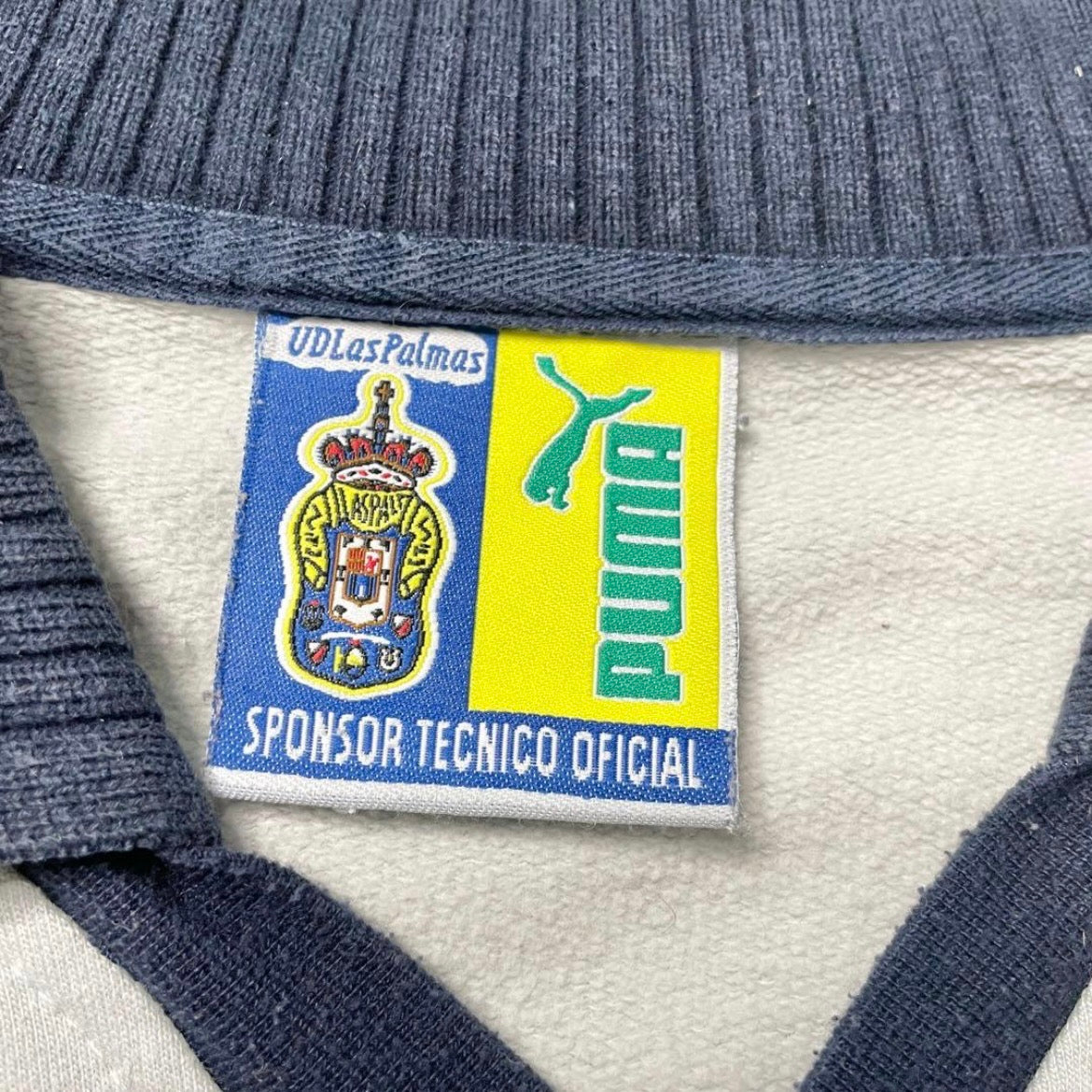 【正規選手支給実使用品2001-2002 PUMA Las Palmas training shirt】