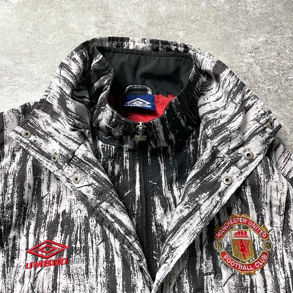 【正規品1992-1993 UMBRO Manchester United nylon track suits】
