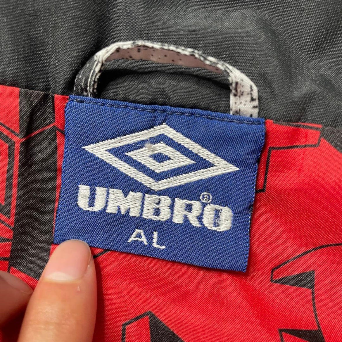 【正規品1992-1993 UMBRO Manchester United nylon track suits】