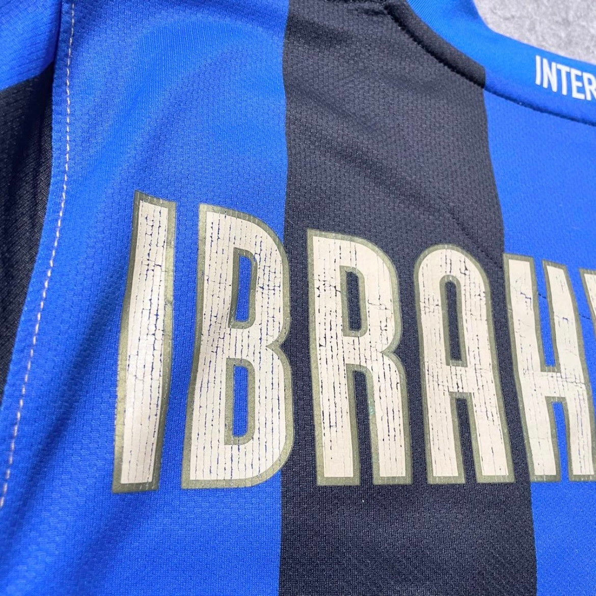 【正規品2008-2009 NIKE Inter Milan home IBRAHIMOVIC #8】