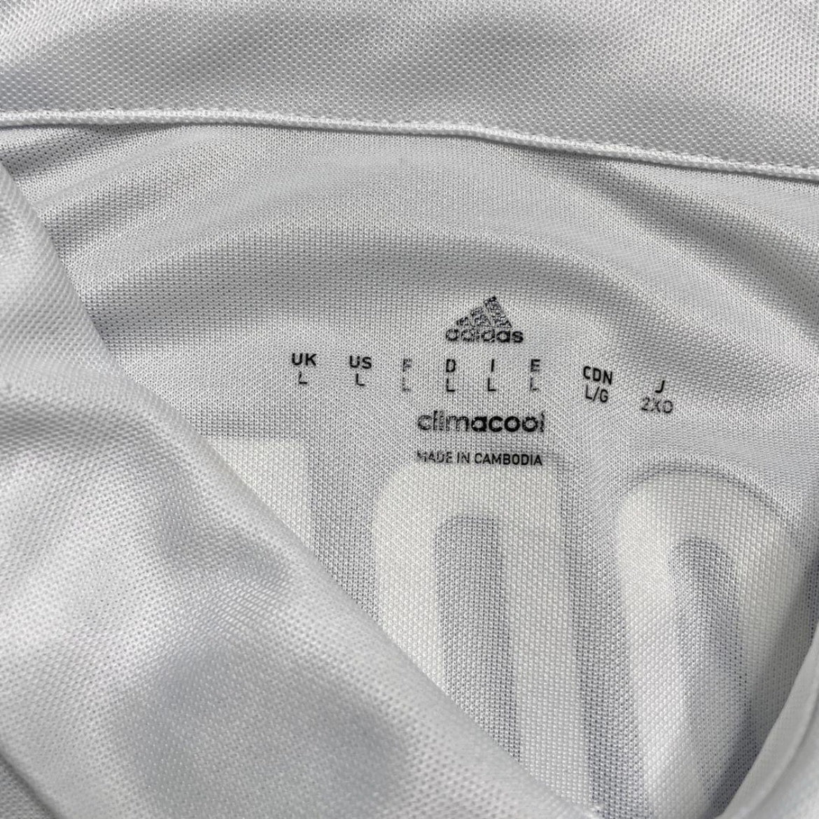 【正規品2016-2017 adidas Real Madrid home L/S MODRIC #19】